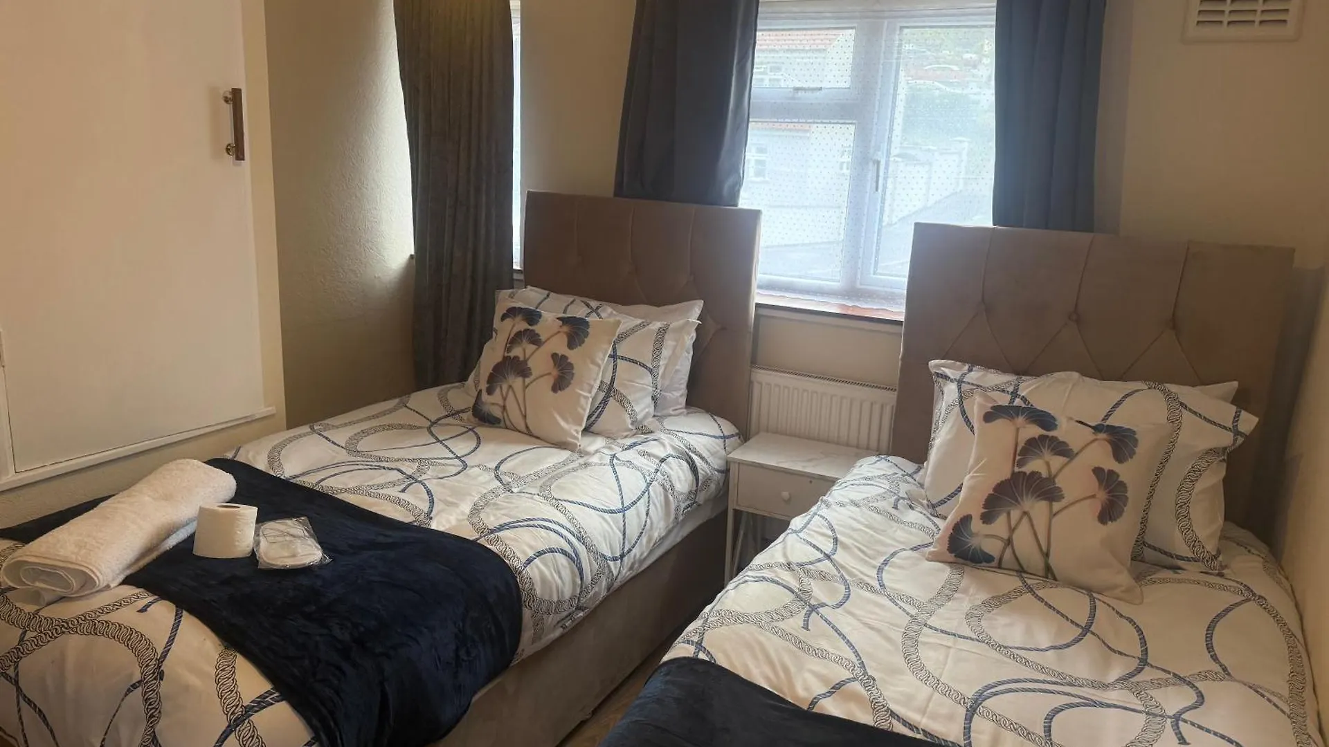 D'Luxe Royal 3 Bedrooms House Belvedere Apartment